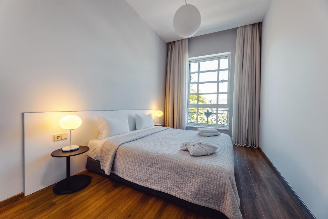 Le Port Boutique Apart Hotel Batumi Exterior foto